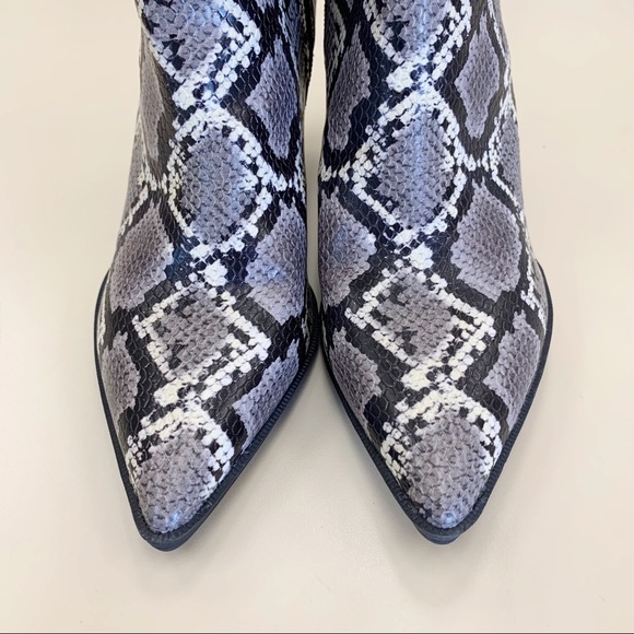 Circus Sam Edelman Womens Snake Print Textured Point Toe Side Zip Heeled Booties - Picture 5 of 13